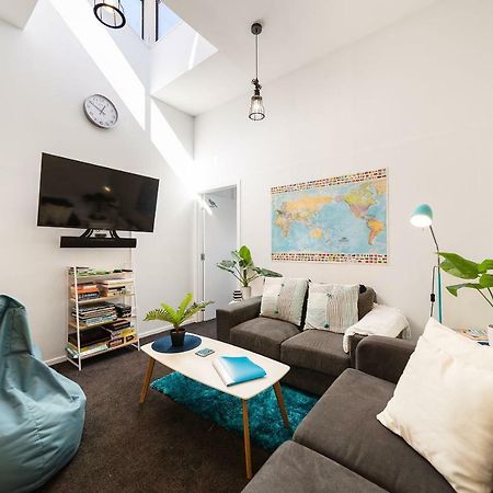 Central, Modern Loft Style Home - 2 Min Walk From Town Queenstown Eksteriør billede
