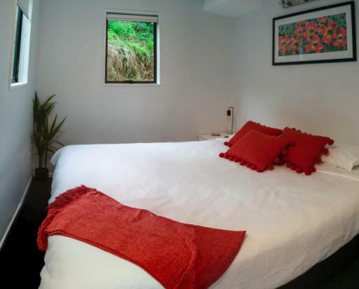 Central, Modern Loft Style Home - 2 Min Walk From Town Queenstown Eksteriør billede